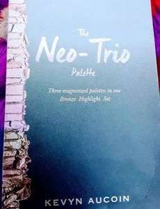 NIB Kevyn Aucoin Neo Trio 3 Piece Box Set